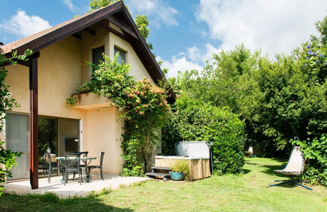 Hotel כפר נופש ויטראז' נופש וספא Beit Hillel Exterior foto